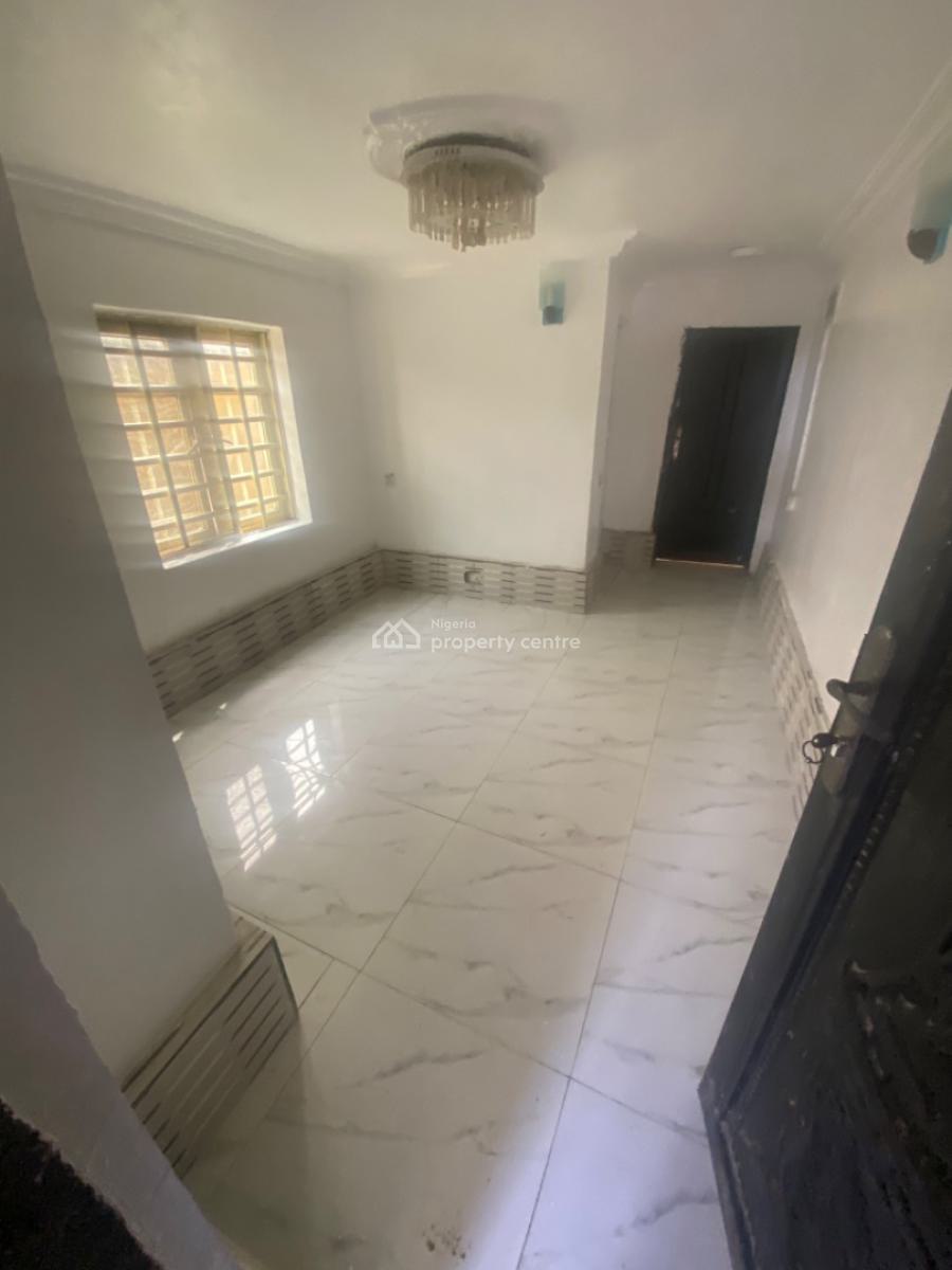 Luxuriously Spacious Bran Mini Flat Apartment with Excellent Finishing, No. 13, Akande Close, Sangotedo, Ajah, Lagos, Mini Flat (room and Parlour) for Rent