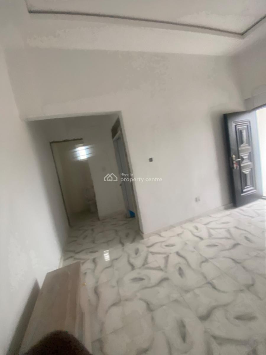 Luxuriously Spacious Sharp 2bedroom Flat, No. 13, Akande Close Sangotedo, Sangotedo, Ajah, Lagos, House for Rent
