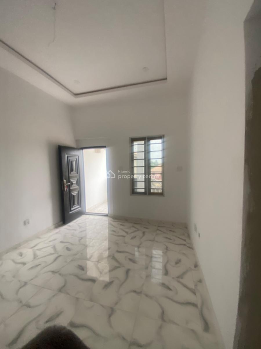 Luxuriously Spacious Sharp 2bedroom Flat, No. 13, Akande Close Sangotedo, Sangotedo, Ajah, Lagos, House for Rent