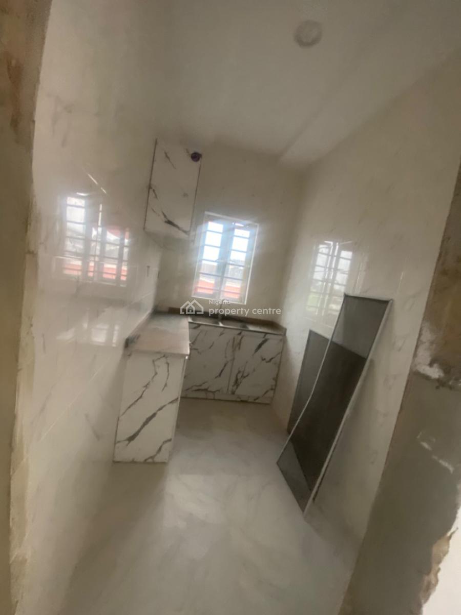 Luxuriously Spacious Sharp 2bedroom Flat, No. 13, Akande Close Sangotedo, Sangotedo, Ajah, Lagos, House for Rent