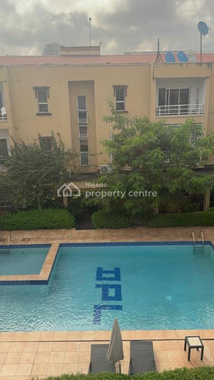 a Spacious 3 Bedroom Apartment with Bq, Magbon Close, Ikoyi, Lagos, Flat / Apartment for Rent