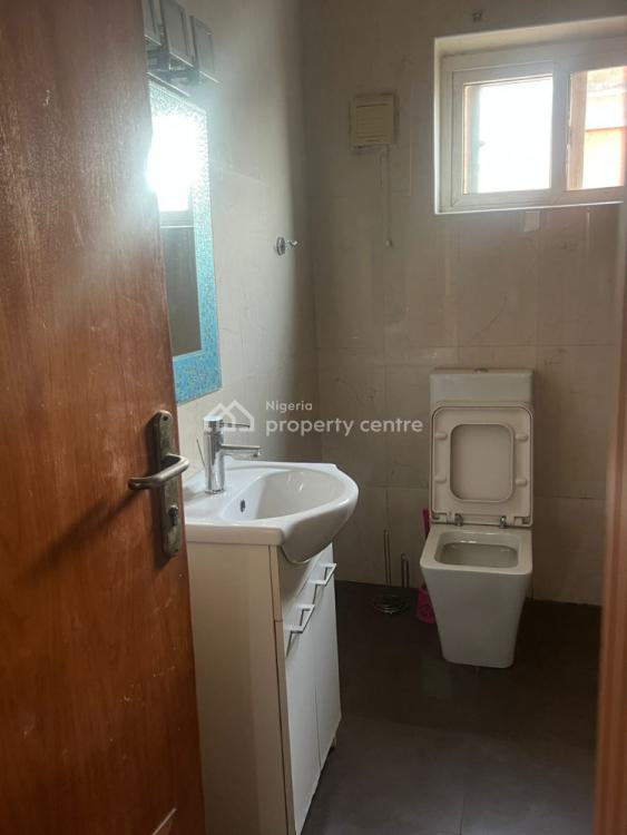Very Nice Penthouse with Bq, Primewater View Estate, Lekki, Lagos, Flat / Apartment for Sale