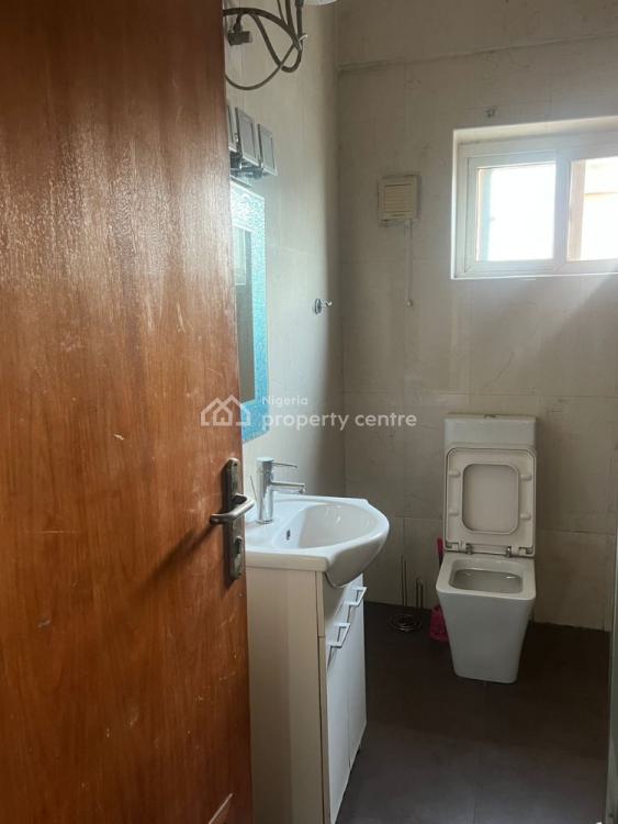 Very Nice Penthouse with Bq, Primewater View Estate, Lekki, Lagos, Flat / Apartment for Sale