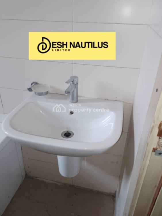 72 Bedroom Apartment with Bq, Ikate Elegushi, Lekki, Lagos, Flat / Apartment for Rent