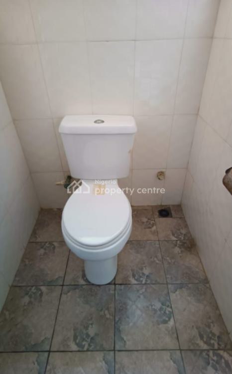 Exquisite 2bedroom Apartment, Lekki Conclave Road, Nh1, Ikate, Lekki, Lagos, Flat / Apartment for Rent