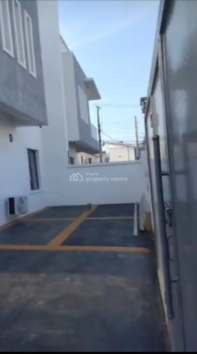 4 Bedrooms Semi Detached Fully Furnished Duplex with Room Boys Quarters, Lekki Phase 2, Lekki, Lagos, Semi-detached Duplex for Sale