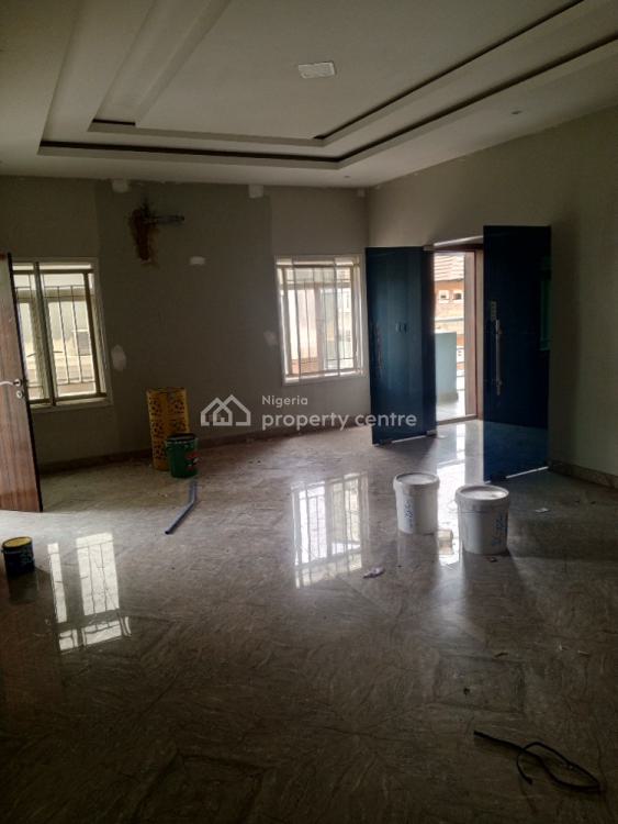 Well Maintained 3 Bedrooms Flat, Mendez/arowojobo Estate, Maryland, Lagos, Flat / Apartment for Rent