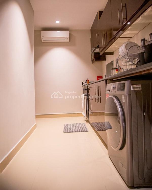 Fully Furnished and Serviced 2 Bedroom, Sapphire Tower Blue Water Garden Lekki Right, Oniru, Victoria Island (vi), Lagos, Flat / Apartment for Rent