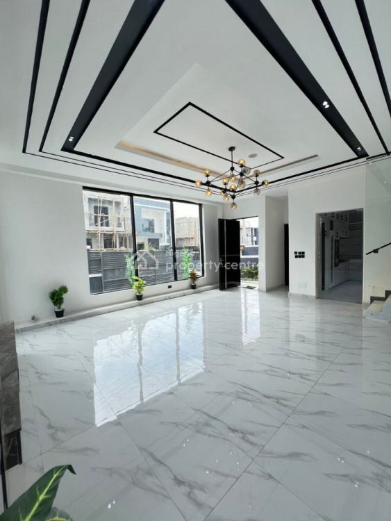 a 4 Bedroom Detected Duplex with Bq, Lekki Phase 2, Lekki, Lagos, Detached Duplex for Sale