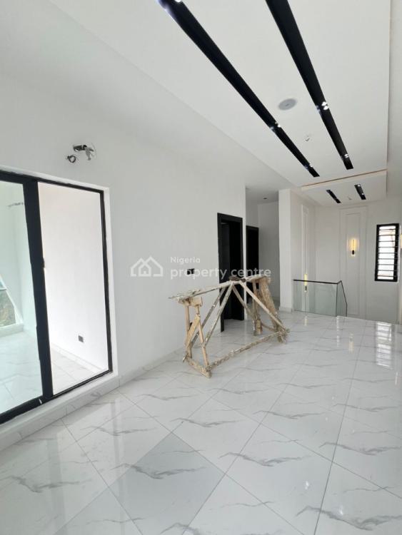 a 4 Bedroom Detected Duplex with Bq, Lekki Phase 2, Lekki, Lagos, Detached Duplex for Sale