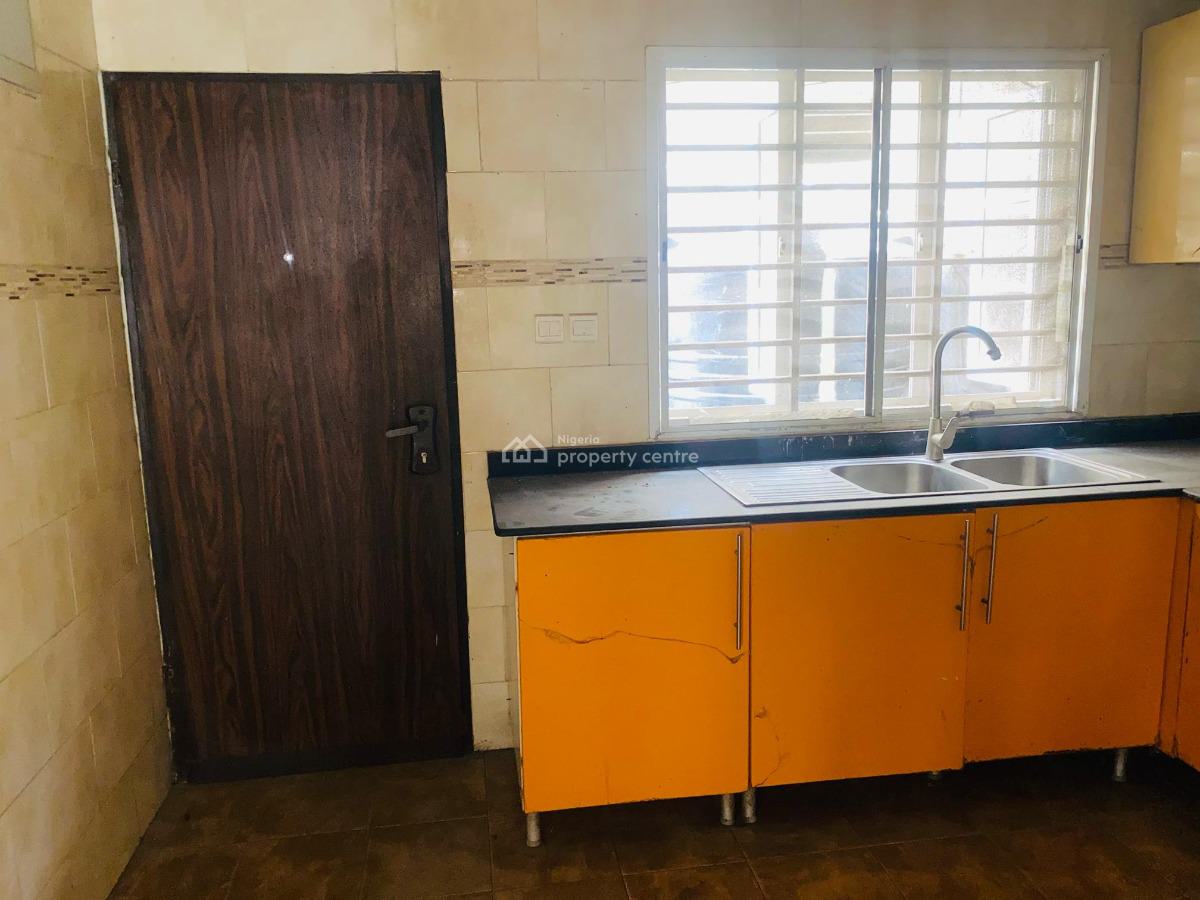 4bedroom Semi Detached Duplex with Bq (sharing Compound) at Parkview, Parkview Estate, Parkview, Ikoyi, Lagos, Semi-detached Duplex for Rent