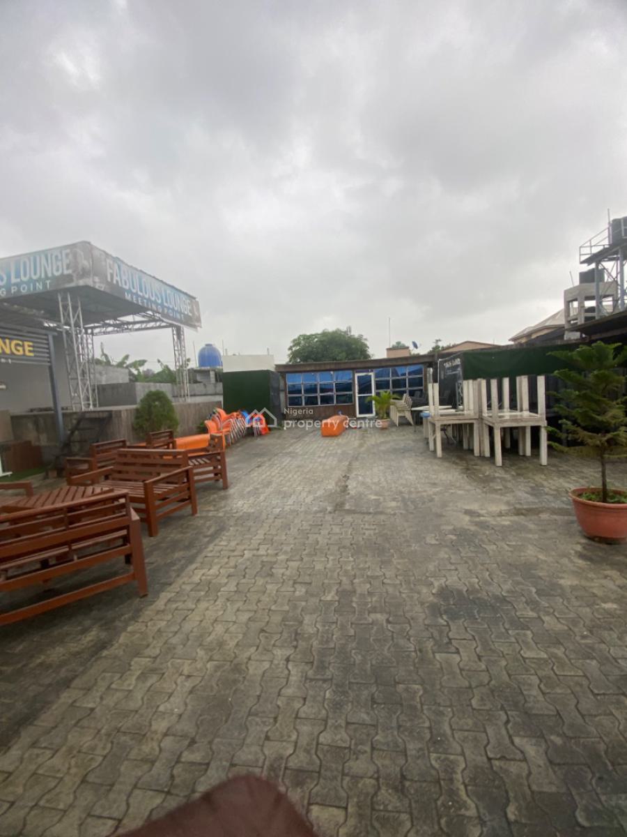 Luxuriously Spacious Bar and Restaurant, No 13 a Rafiu, Sangotedo, Ajah, Lagos, Restaurant / Bar for Rent