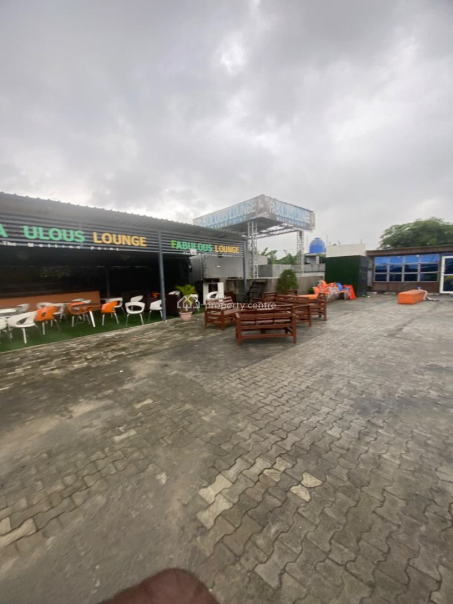 Luxuriously Spacious Bar and Restaurant, No 13 a Rafiu, Sangotedo, Ajah, Lagos, Restaurant / Bar for Rent