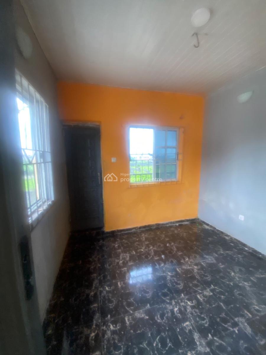 Luxuriously Spacious Nice  Self Contain, No 13 a Rafiu Street Desa, Ibeju Lekki, Lagos, Self Contain (single Rooms) for Rent