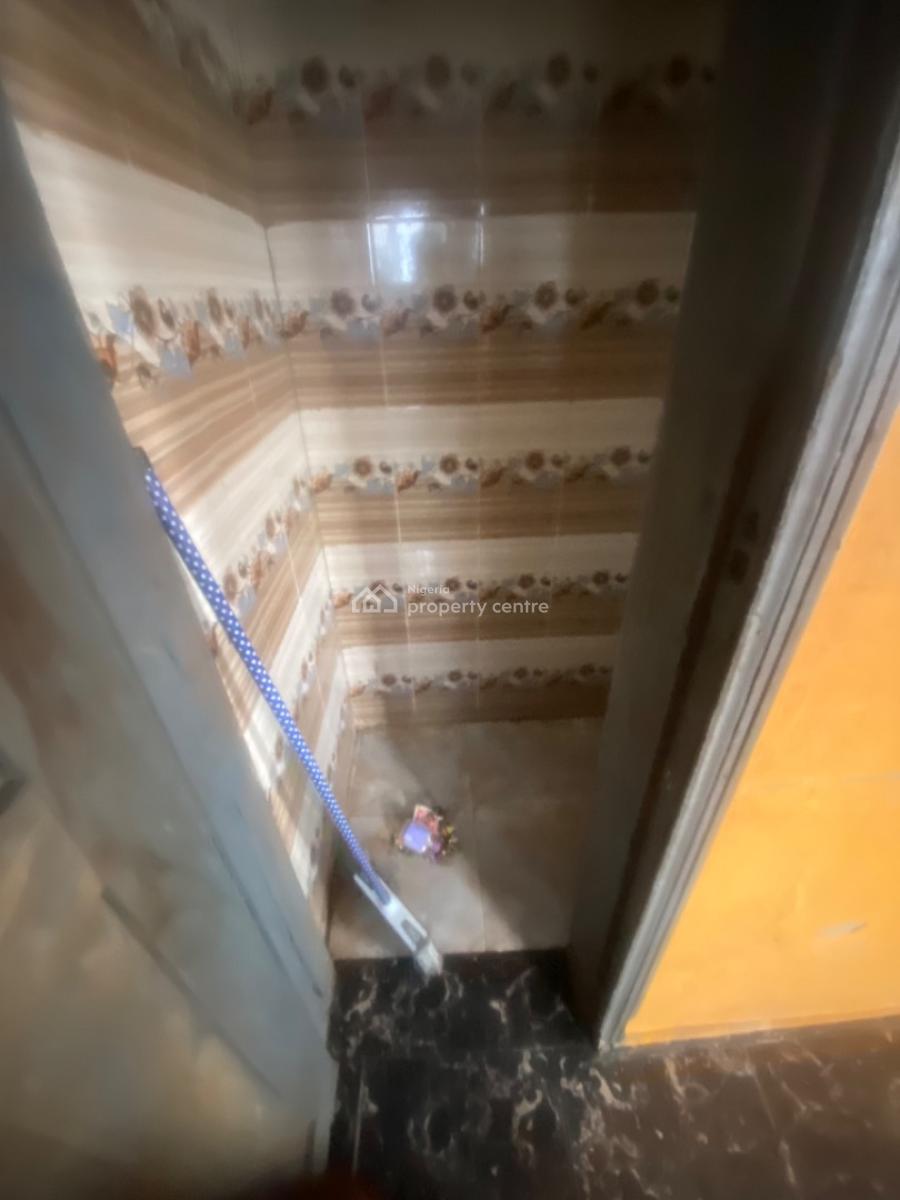 Luxuriously Spacious Nice  Self Contain, No 13 a Rafiu Street Desa, Ibeju Lekki, Lagos, Self Contain (single Rooms) for Rent