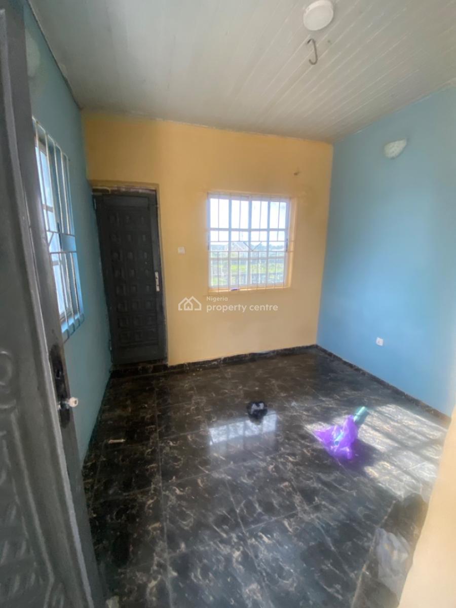 Luxuriously Spacious Nice  Self Contain, No 13 a Rafiu Street Desa, Ibeju Lekki, Lagos, Self Contain (single Rooms) for Rent