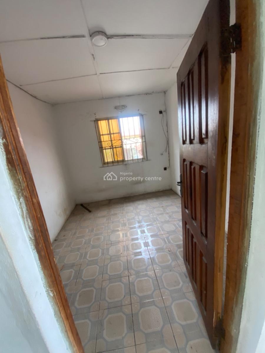 Luxuriously Spacious Nice  Mini Flat, No 13 a Rafiu Street, Sangotedo, Ajah, Lagos, Mini Flat (room and Parlour) for Rent