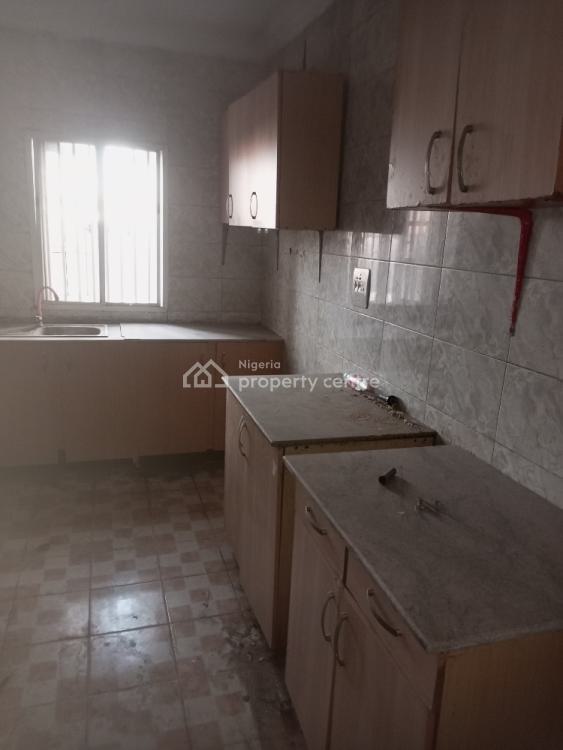 Executive 3 Bedroom Flat, Lawani Street By Customs, Gra, Yaba, Lagos, Flat / Apartment for Sale