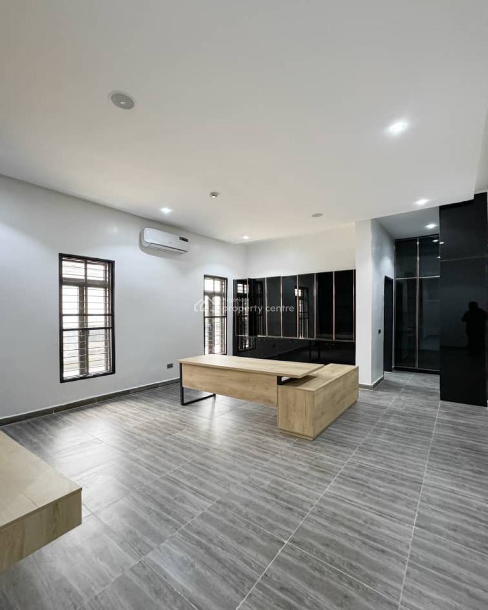 Smart & Luxurious Finished 9 Bedroom Mansion with Pool, Off Bala Mohammed Street, Guzape District, Abuja, Detached Duplex for Sale