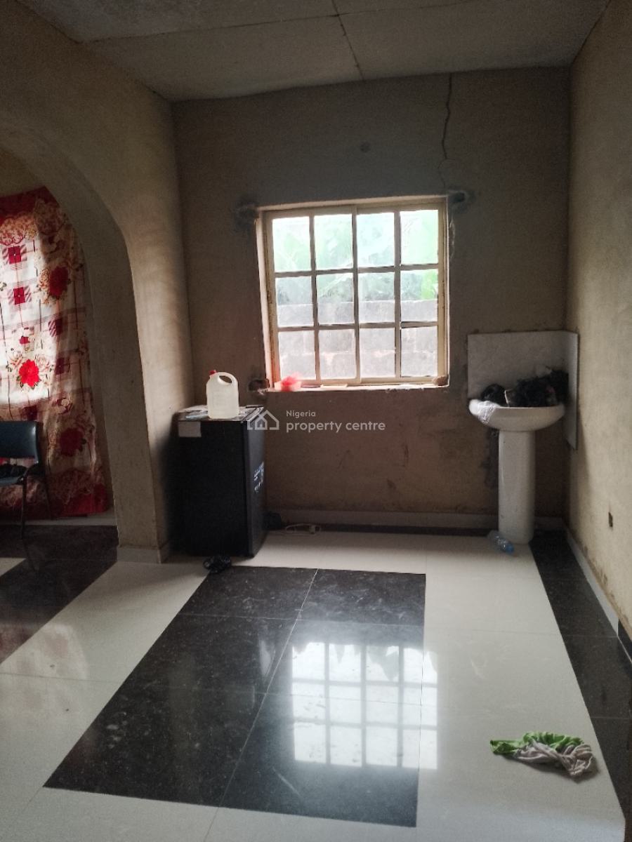 3 Bedroom, Morekete Off Bayeku Road, Igbogbo, Ikorodu, Lagos, Detached Bungalow for Sale