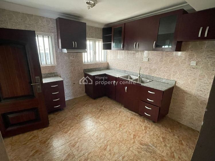 Luxury Serviced 3 Bedroom Flat, Lekki Phase 1, Lekki, Lagos, Flat / Apartment for Rent