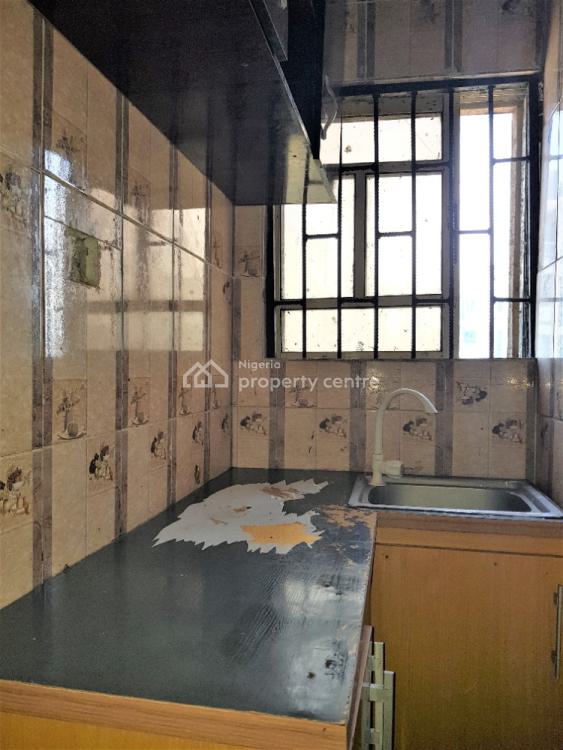 a Room Selfcontained in a Serene Neighborhood, Ologolo, Lekki, Lagos, Self Contain (single Rooms) for Rent