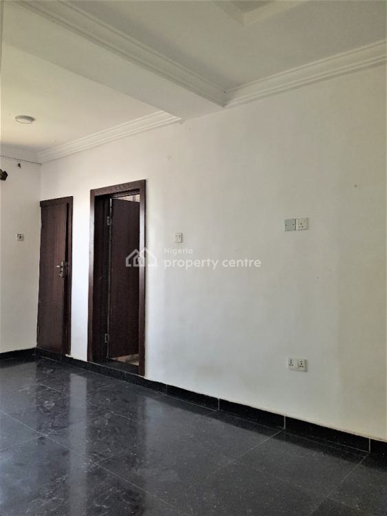 a Room Selfcontained in a Serene Neighborhood, Ologolo, Lekki, Lagos, Self Contain (single Rooms) for Rent