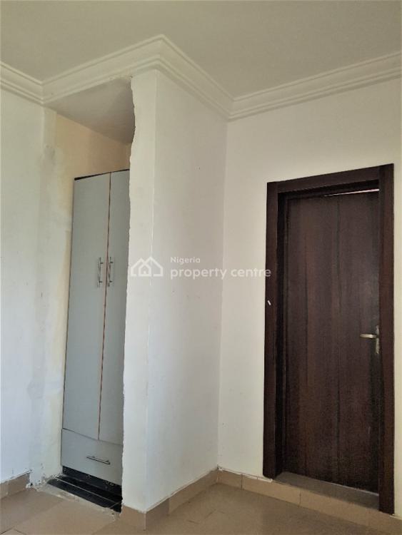 a Room Selfcontained in a Serene Neighborhood, Ologolo, Lekki, Lagos, Self Contain (single Rooms) for Rent