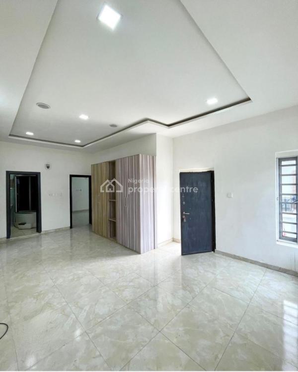 Luxury Distress 5 Bedroom Fully Detached Duplex with Bq, Osapa, Lekki, Lagos, Detached Duplex for Sale
