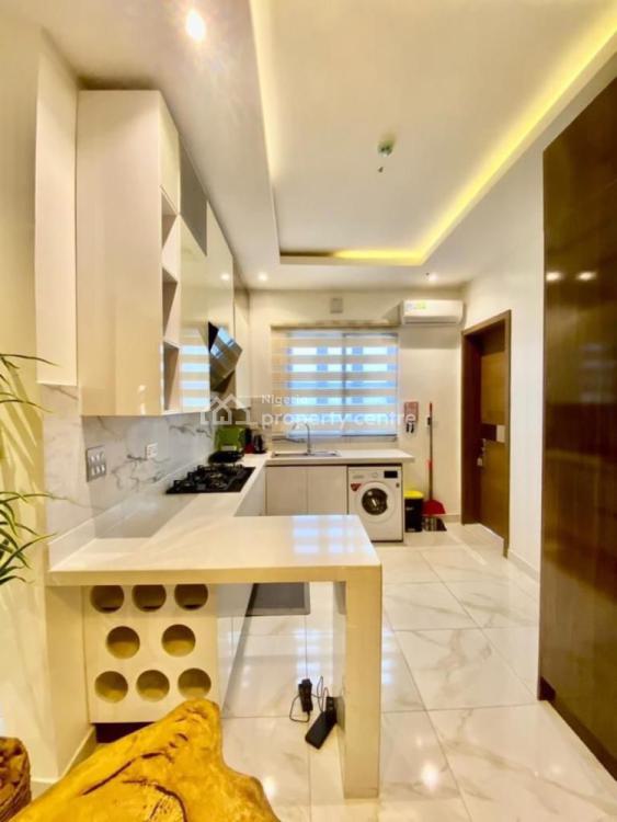 Luxury 1 Bedroom Apartment with Swimming Pool, Main, Lekki Phase 1, Lekki, Lagos, Mini Flat (room and Parlour) Short Let