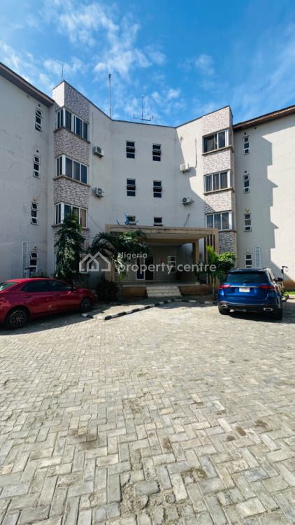 3 Bedroom Apartment on 2nd Floor in a Luxurious Gated Estate, Pinnock Beach Estate, Osapa, Lekki, Lagos, Flat / Apartment for Sale