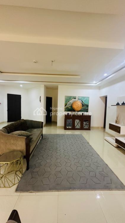 3 Bedroom Apartment on 2nd Floor in a Luxurious Gated Estate, Pinnock Beach Estate, Osapa, Lekki, Lagos, Flat / Apartment for Sale