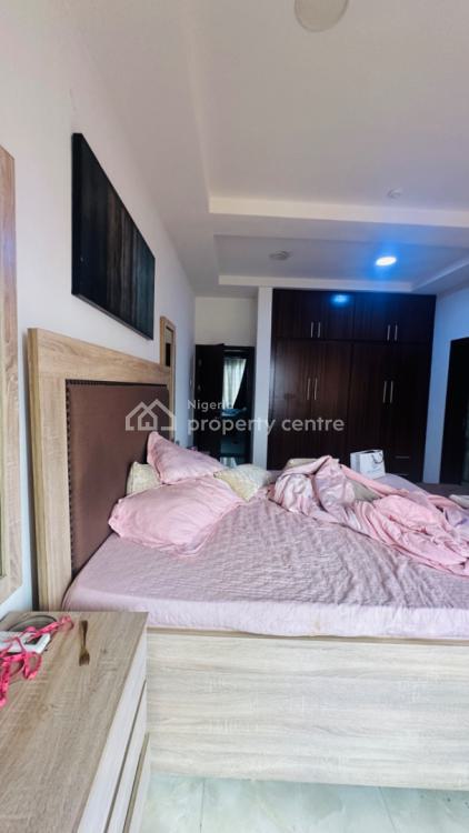 3 Bedroom Apartment on 2nd Floor in a Luxurious Gated Estate, Pinnock Beach Estate, Osapa, Lekki, Lagos, Flat / Apartment for Sale