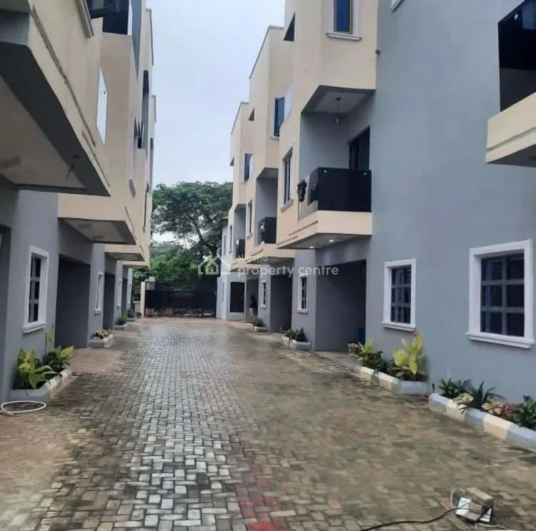 3 Bedroom Duplex, Yaba, Lagos, Terraced Duplex for Sale