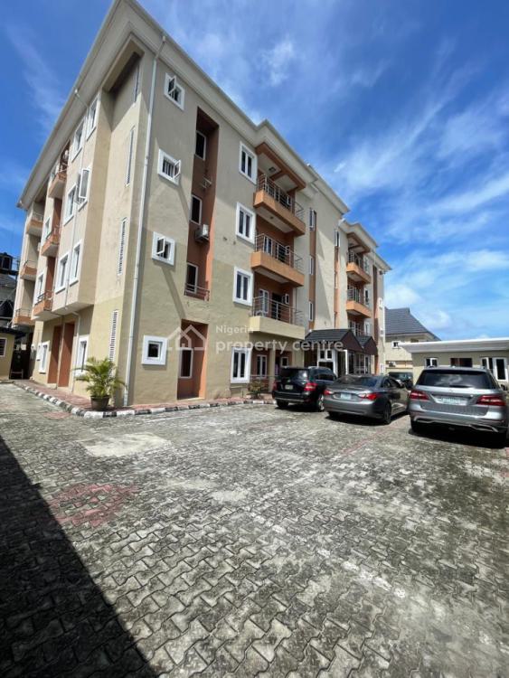 Luxury 3 Bedroom Flat with Room Boys Quarters, Lekki Phase 1, Lekki, Lagos, Flat / Apartment for Rent
