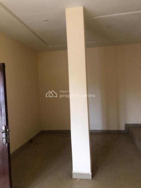 Spacious and Recently Renovated Two Bedroom, Bannex Bridge, Mabushi, Abuja, Flat / Apartment for Rent