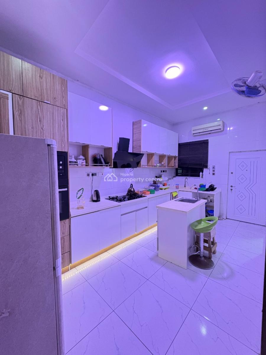 3 Bedrooms Duplex Airbnb Apartment with Swimming Pool and Gym, Along Orchid Road, Before The Orchid Enyo Filling Station, Lekki, Lagos, Terraced Duplex Short Let