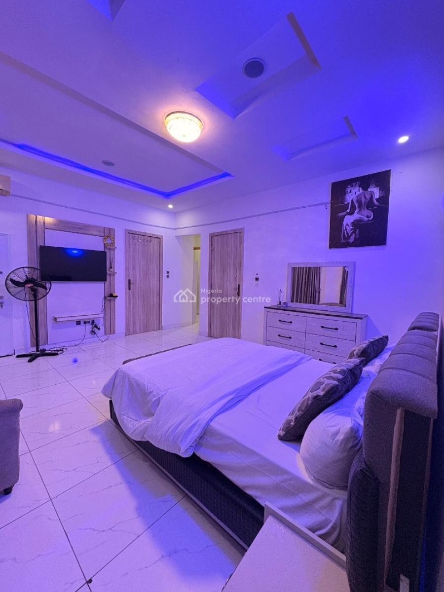3 Bedrooms Duplex Airbnb Apartment with Swimming Pool and Gym, Along Orchid Road, Before The Orchid Enyo Filling Station, Lekki, Lagos, Terraced Duplex Short Let