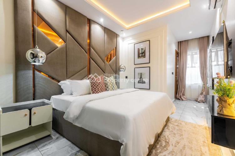 2 Bedroom Penthouse with Pool & Ps5, Lekki Phase 1, Lekki, Lagos, House Short Let