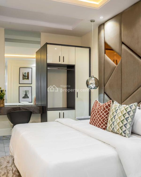 2 Bedroom Penthouse with Pool & Ps5, Lekki Phase 1, Lekki, Lagos, House Short Let