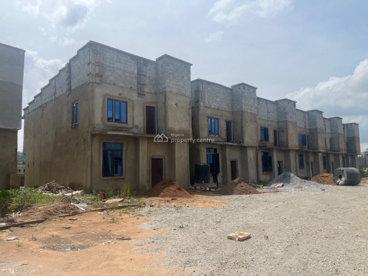 3 Bedrooms Terraced Duplex with a Bq, Airport Road, Kiami, Lugbe District, Abuja, Terraced Duplex for Sale