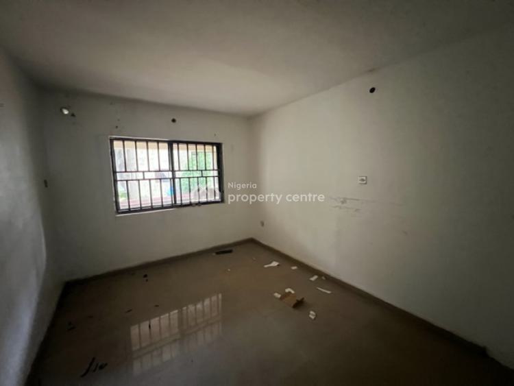 15 Rooms Detached House Suitable for Airbnb, Off Aminu Kano Crescent, Wuse 2, Abuja, Hotel / Guest House for Rent