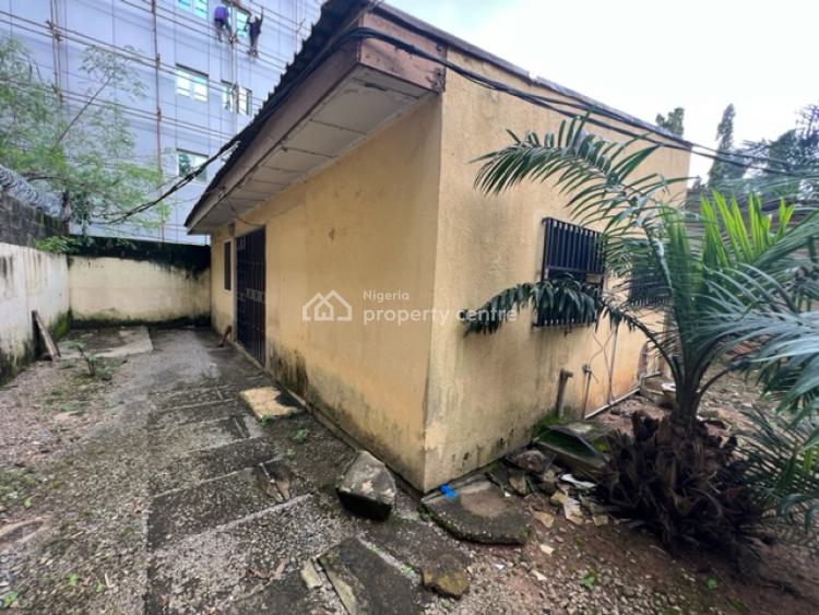15 Rooms Detached House Suitable for Airbnb, Off Aminu Kano Crescent, Wuse 2, Abuja, Hotel / Guest House for Rent
