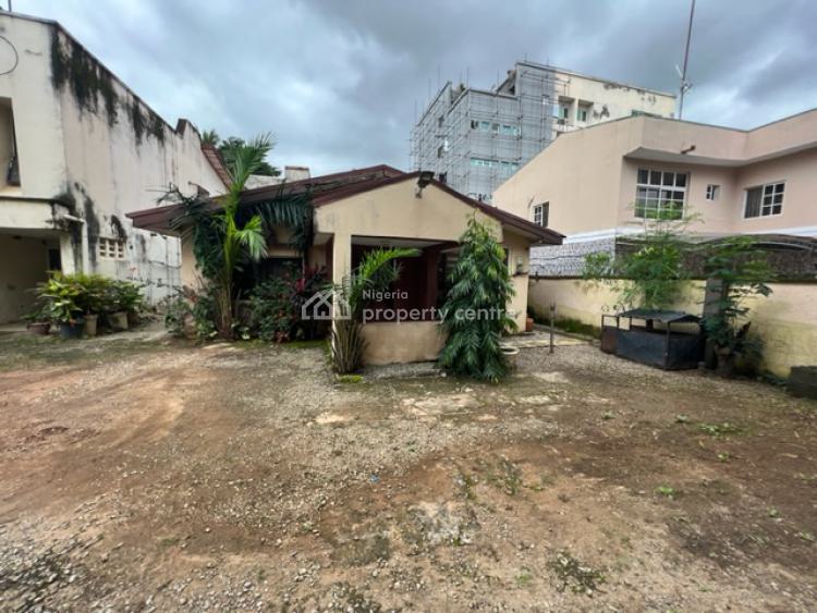 15 Rooms Detached House Suitable for Airbnb, Off Aminu Kano Crescent, Wuse 2, Abuja, Hotel / Guest House for Rent