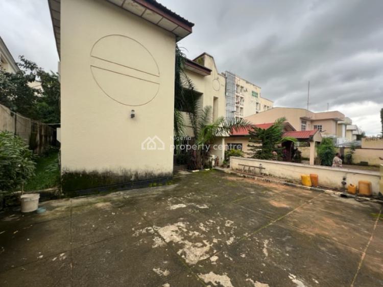 15 Rooms Detached House Suitable for Airbnb, Off Aminu Kano Crescent, Wuse 2, Abuja, Hotel / Guest House for Rent