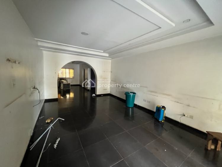 15 Rooms Detached House Suitable for Airbnb, Off Aminu Kano Crescent, Wuse 2, Abuja, Hotel / Guest House for Rent