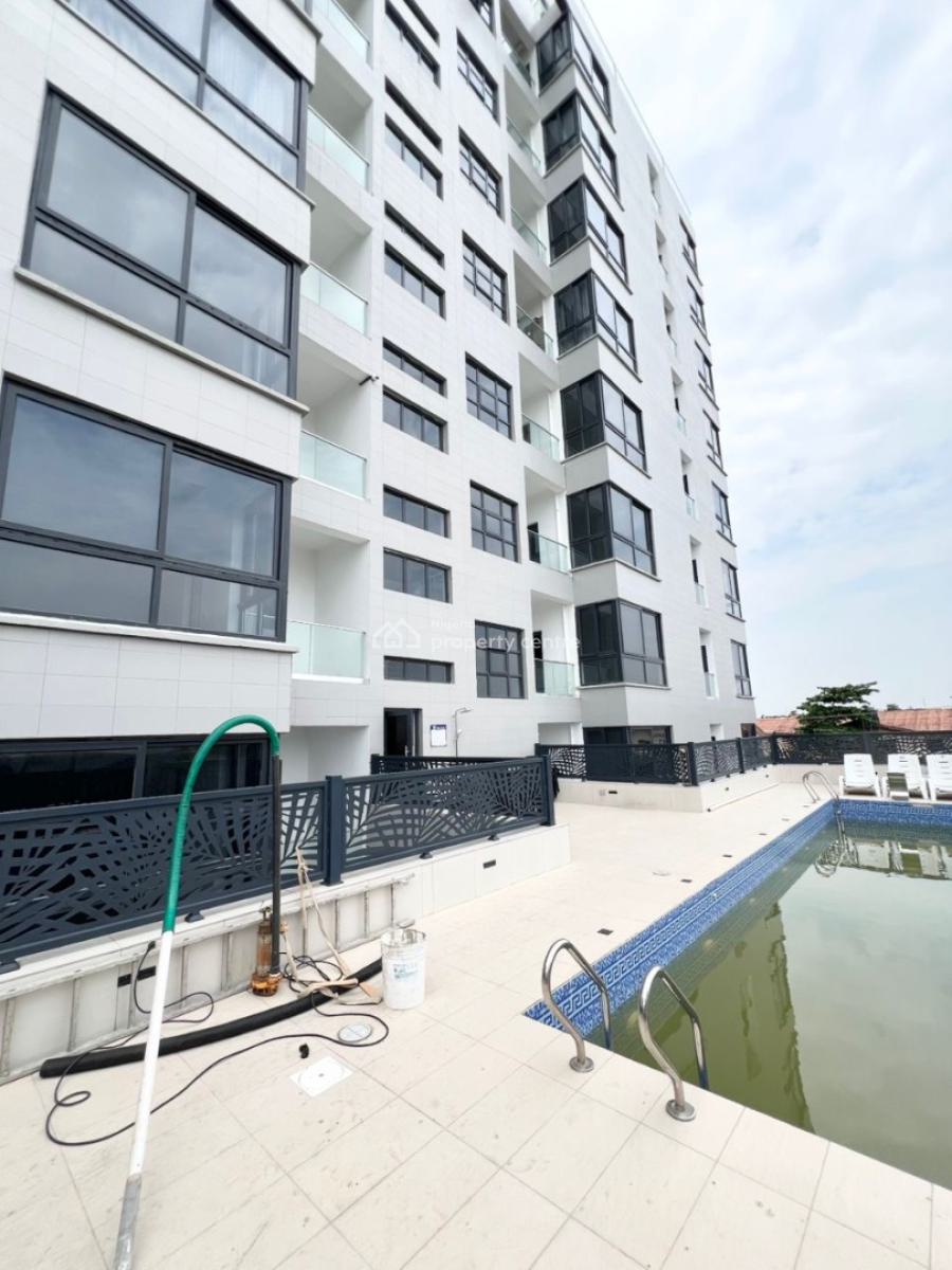 3 Bedroom Apartment Fully Serviced with Swimming Pool and Bq, Lekki Phase 1, Lekki, Lagos, Flat / Apartment for Sale