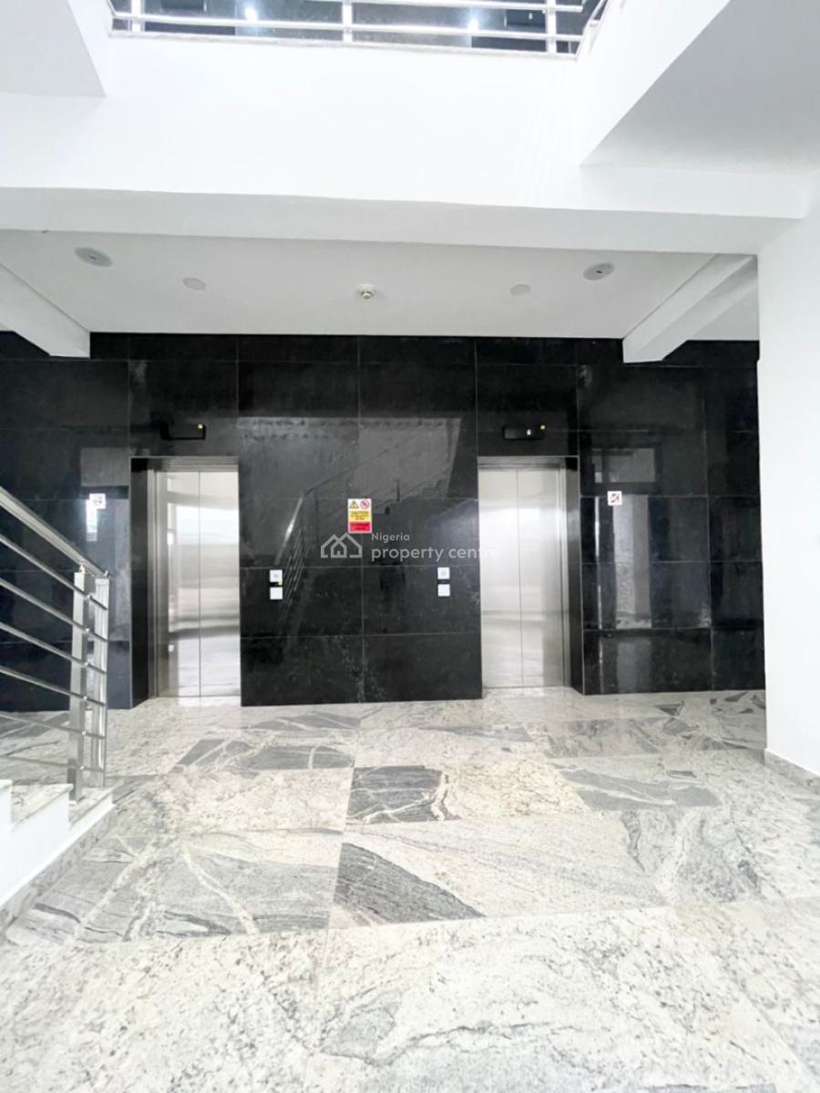 3 Bedroom Apartment Fully Serviced with Swimming Pool and Bq, Lekki Phase 1, Lekki, Lagos, Flat / Apartment for Sale