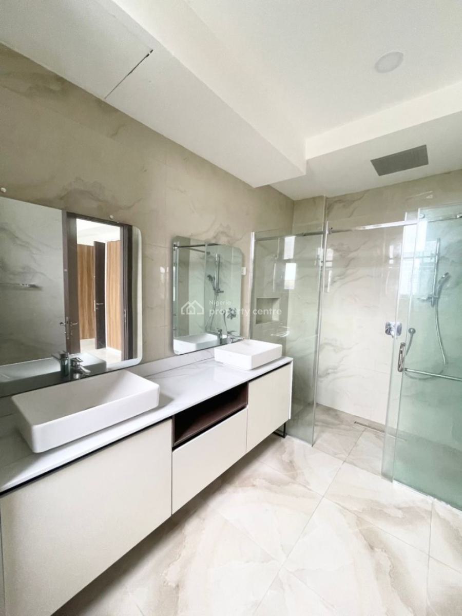 3 Bedroom Apartment Fully Serviced with Swimming Pool and Bq, Lekki Phase 1, Lekki, Lagos, Flat / Apartment for Sale