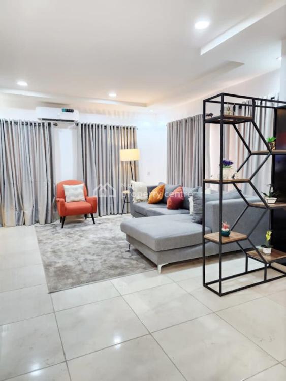 2 Bedrooms Apartment, Lekki Phase 1, Lekki, Lagos, Flat / Apartment Short Let